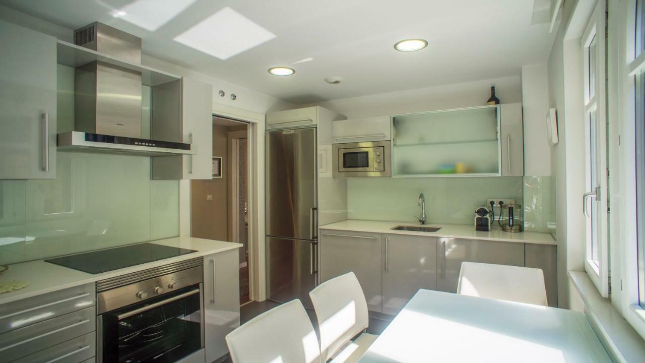 Downtown Design Apartment Сан-Себастьян Екстер'єр фото